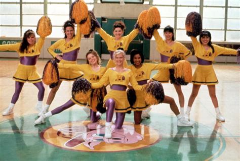 Buffy the Vampire Slayer – một cô nàng cheerleader bất ngờ trở thành người diệt ma!