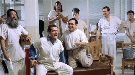 One Flew Over the Cuckoo's Nest!  An Unforgettable Journey into Madness and Rebellion!